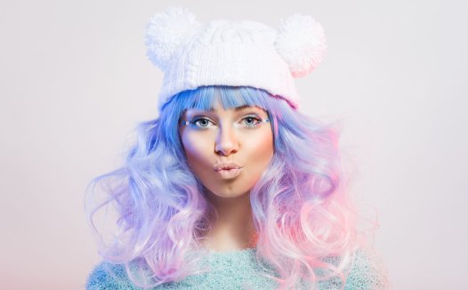 文章样式二：顶部大图+小图